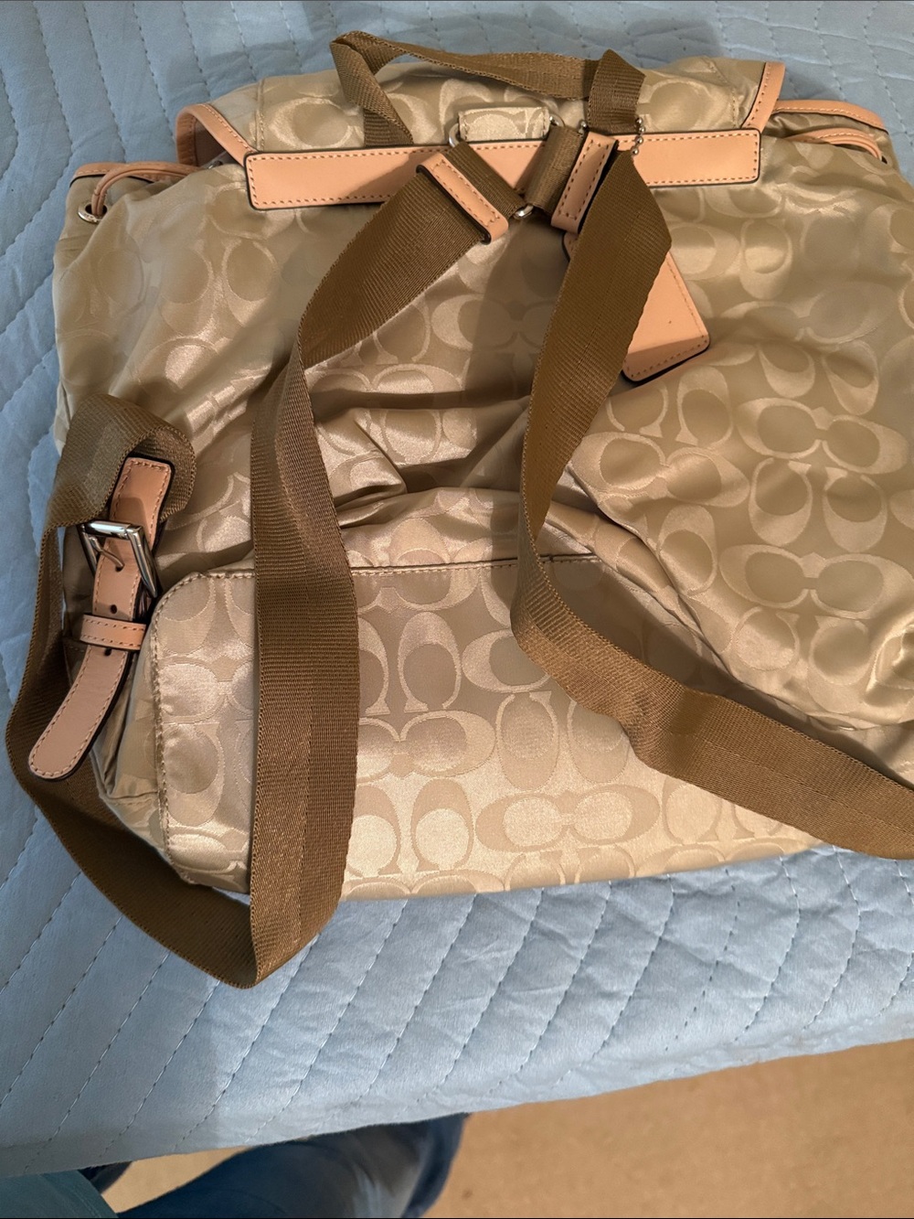 Coach Cream Signature Nylon Backpack with Pink Trim - Picture 2 of 13